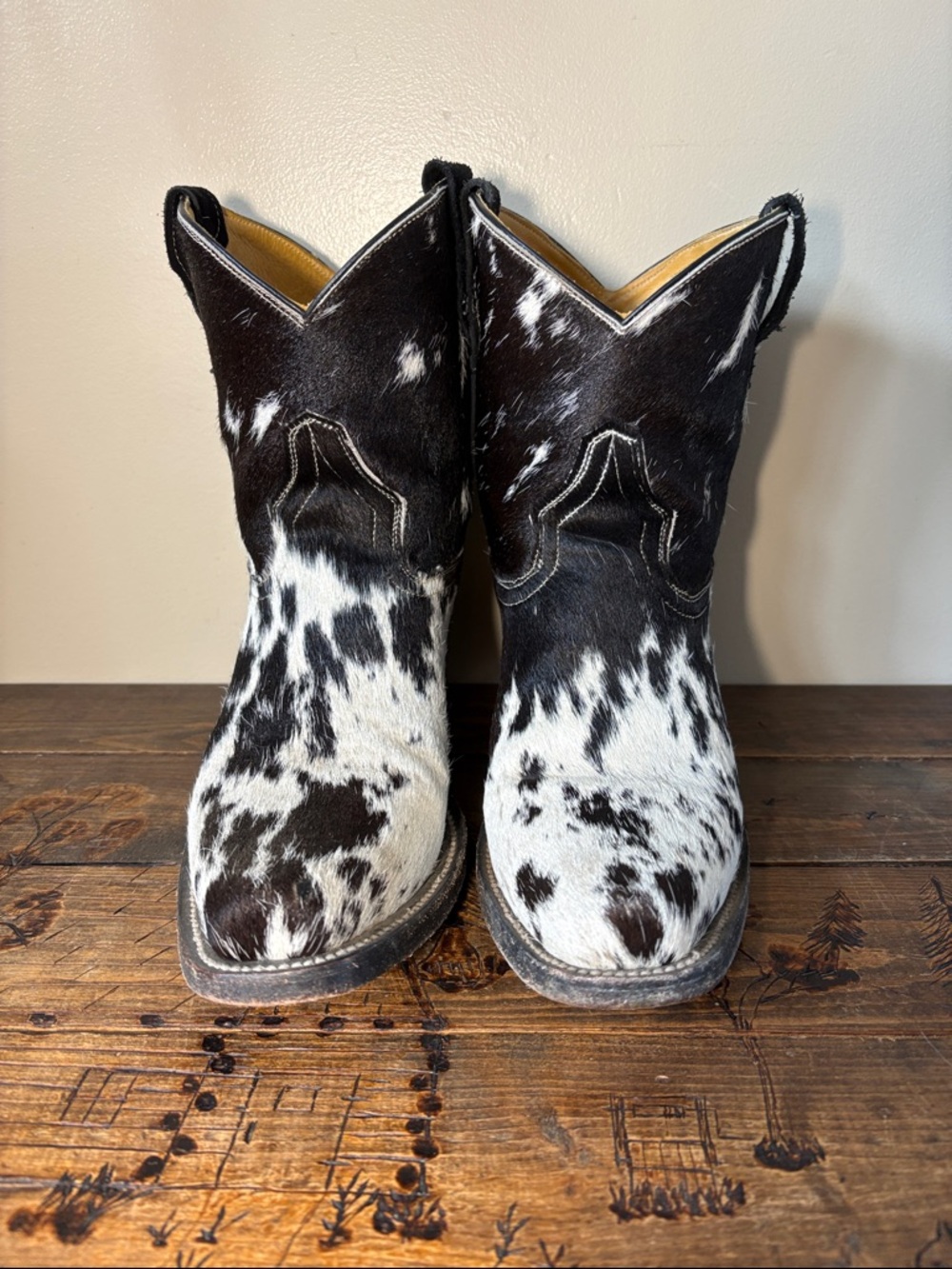 Stiefeld Short Cowhide Cowboy Boots